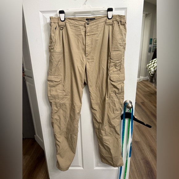 5.11 Tactical Men's 44x36 Style 74273 TACLITE PRO RIPSTOP CARGO PANTS KHAKI TAN - Picture 2 of 6